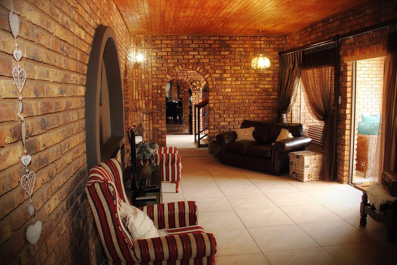 Belle Vue Guesthouse Hartbeespoort Eksteriør bilde