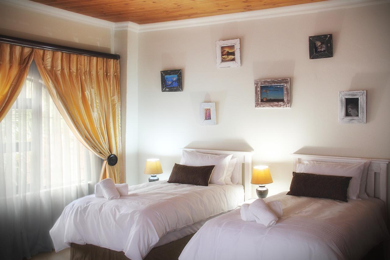 Belle Vue Guesthouse Hartbeespoort Eksteriør bilde