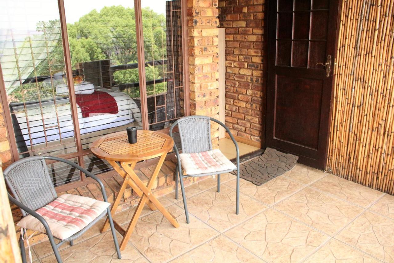 Belle Vue Guesthouse Hartbeespoort Eksteriør bilde