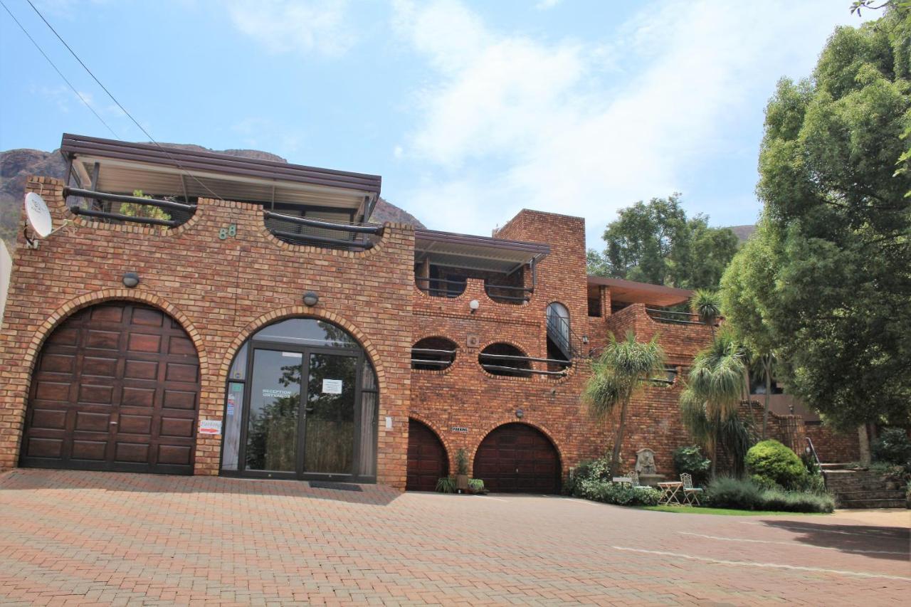 Belle Vue Guesthouse Hartbeespoort Eksteriør bilde