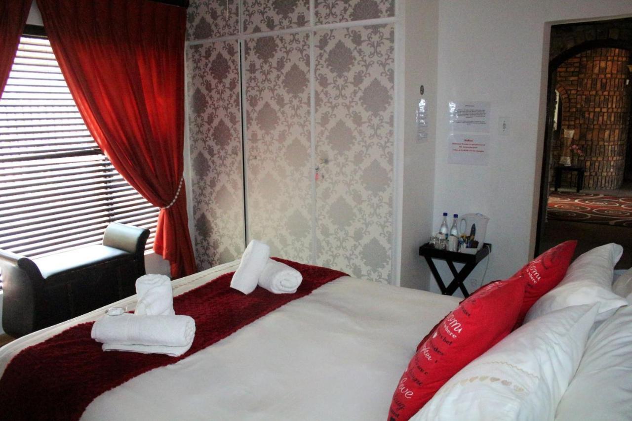 Belle Vue Guesthouse Hartbeespoort Eksteriør bilde