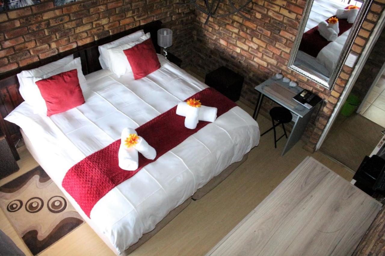 Belle Vue Guesthouse Hartbeespoort Eksteriør bilde
